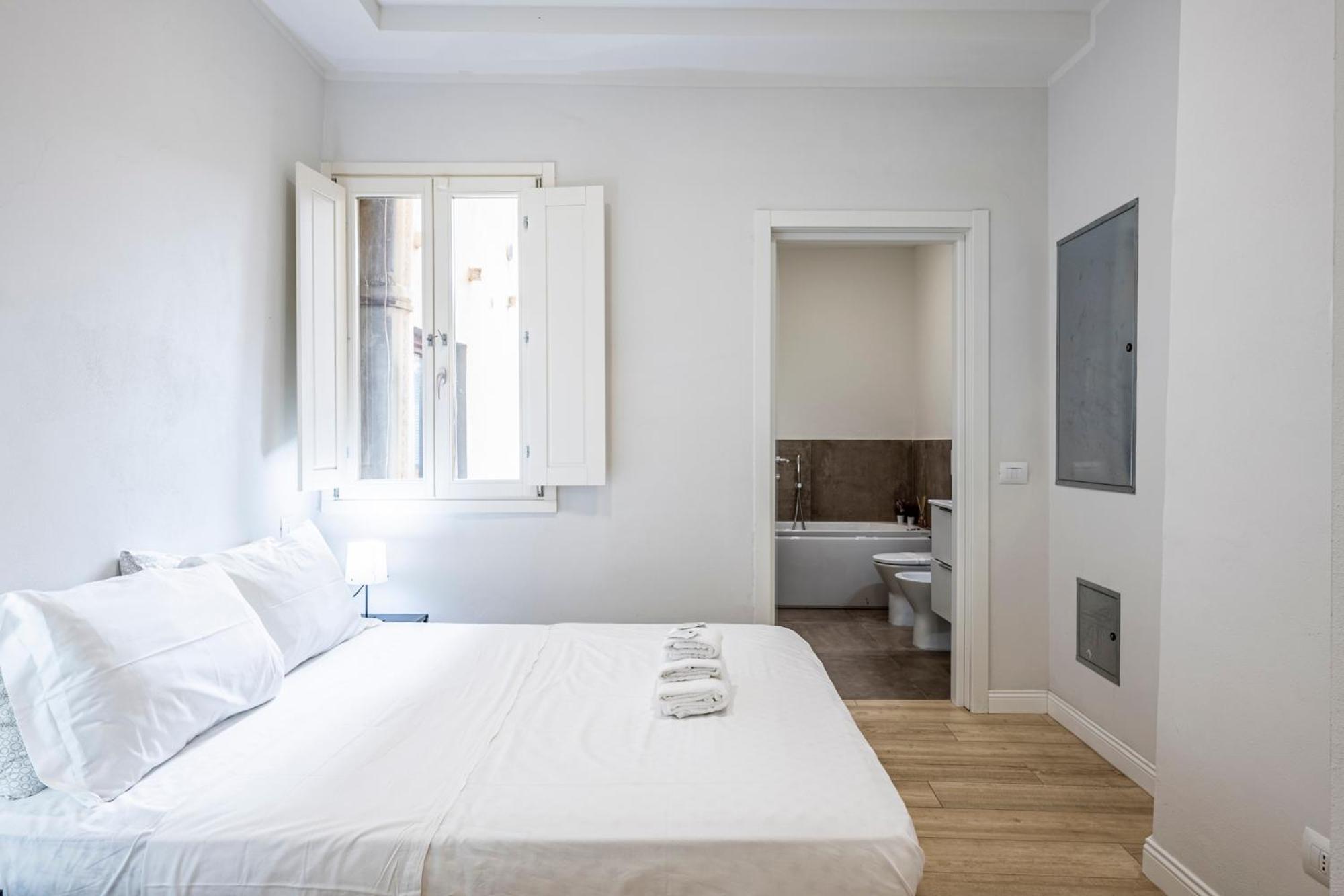 10 Minuti Duomo - Double Con Idromassaggio Apartamento *