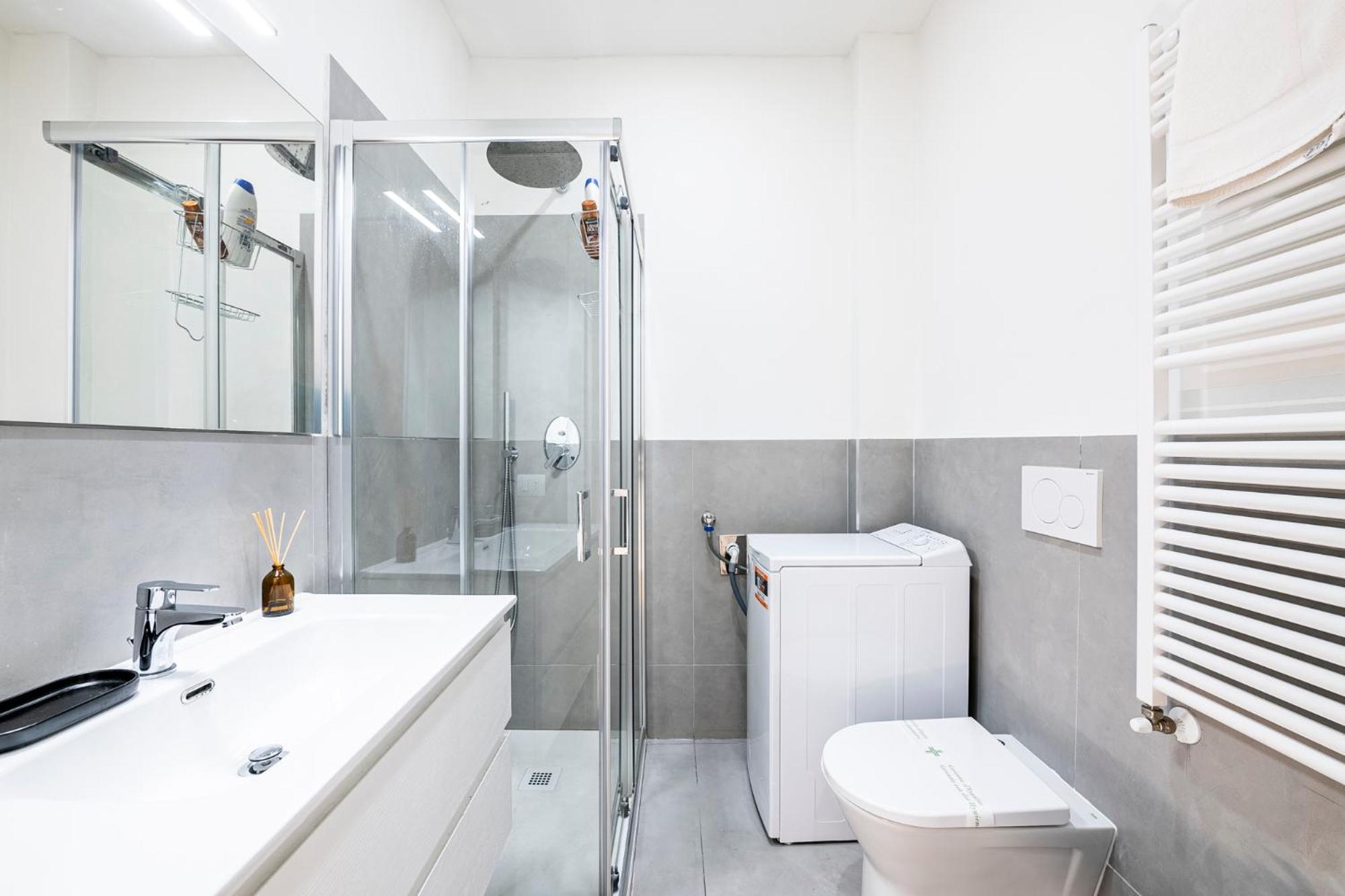 10 Minuti Duomo - Double Con Idromassaggio Apartamento